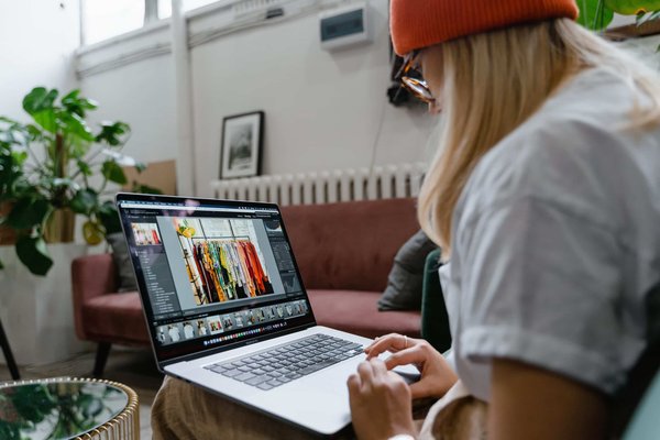 Comment les produits de seconde main peuvent-ils être intégrés dans un style de vie moderne ?