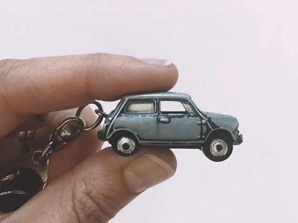 Quels sont les modèles de porte-clés Mercedes les plus élégants et fonctionnels ?